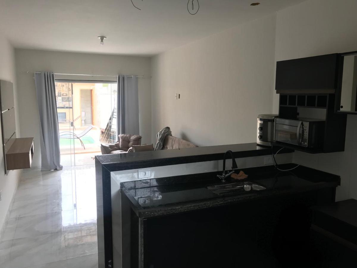 Casa C Piscina / Churrasqueira Em Unamar Casa de Férias